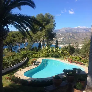 Bed and breakfast Villaquinta, La Herradura (Granada)
